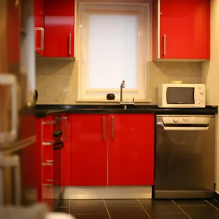 Aiko - Downtown 阿尔布费拉