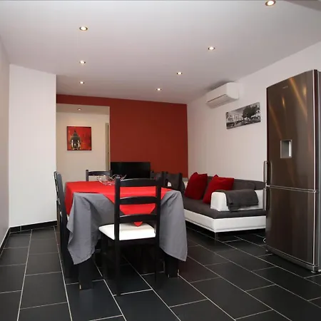 Appartement Aiko - Downtown *